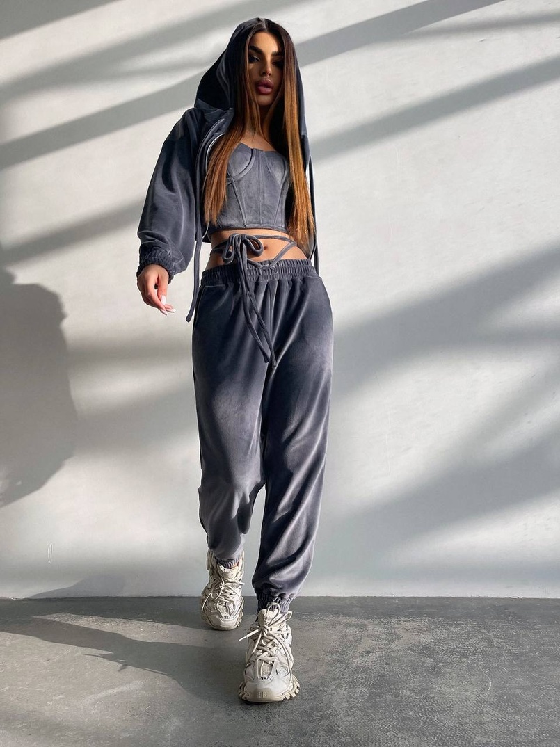 Велюровий комплект трійка: кофта + корсет з чашечками + джогери  | PUSHKA SHOP