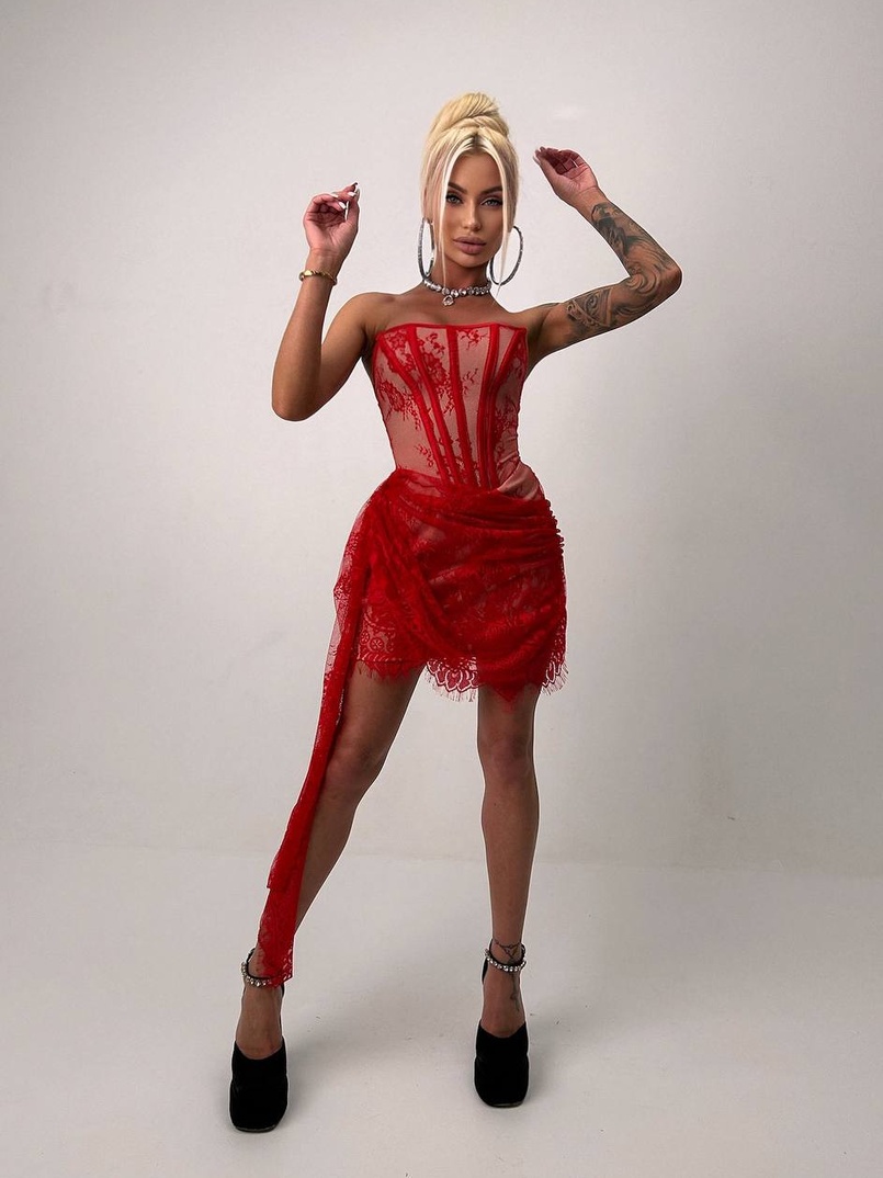 Мереживна сукня міні зі шлейфом   | PUSHKA SHOP