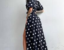 Платье миди в горох с запахом и объемными рукавами  Платье миди в горох с запахом и объемными рукавами  | PUSHKA SHOP