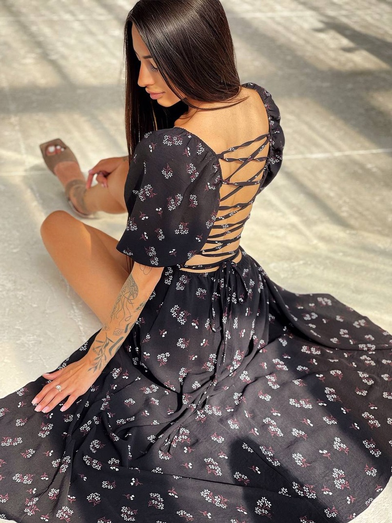 Платье миди со шнуровкой на спинке  | PUSHKA SHOP