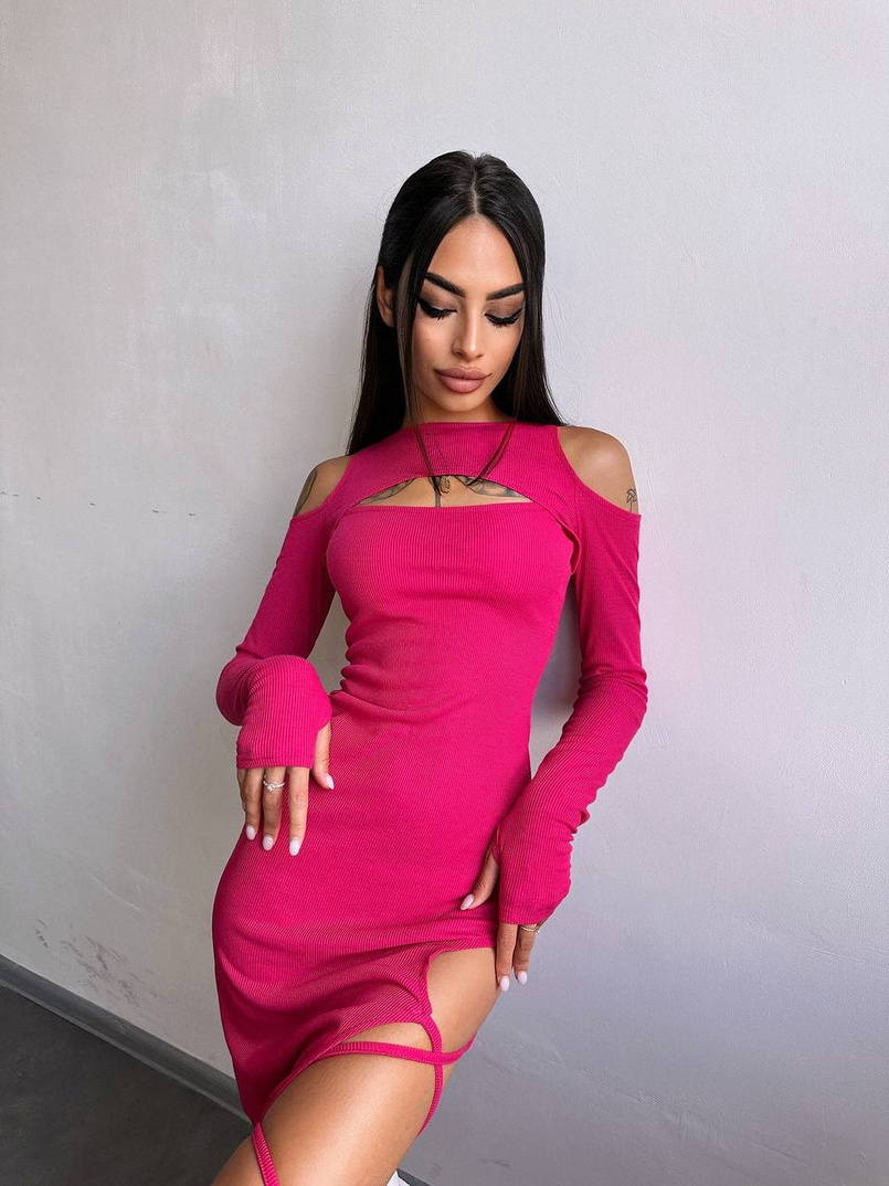 Трикотажна сукня з зав’язкою на ніжку Трикотажна сукня з зав’язкою на ніжку | PUSHKA SHOP