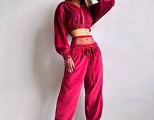 Велюровий комплект декорований стразами( бомбер+ рукавички+ штани + трусики) Велюровий комплект декорований стразами( бомбер+ рукавички+ штани + трусики) | PUSHKA SHOP