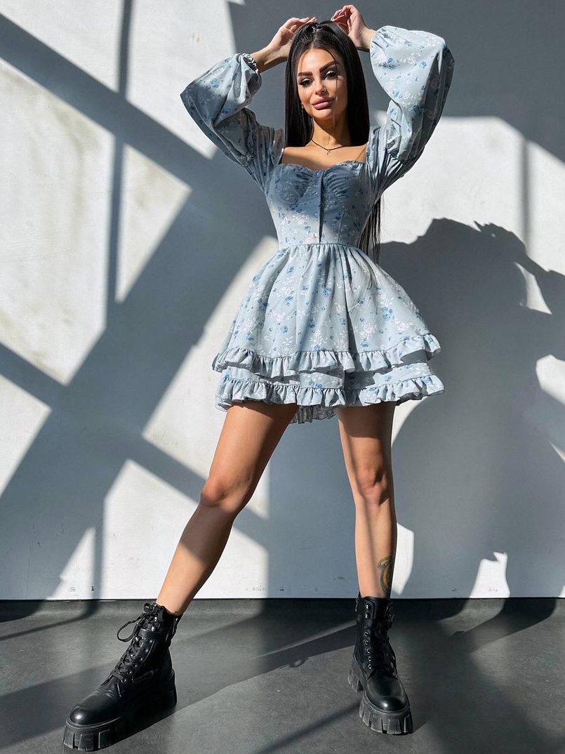 Лялькова сукня з пишною спідницею та корсетним верхом з ніжним квітковим принтом  Лялькова сукня з пишною спідницею та корсетним верхом з ніжним квітковим принтом  | PUSHKA SHOP