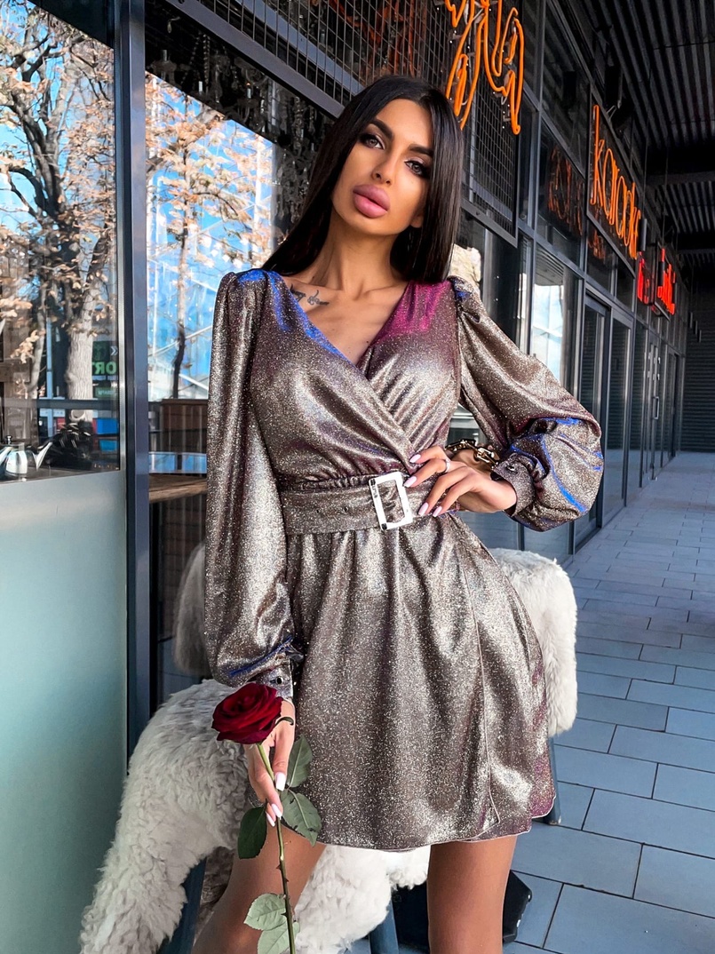 Платье-мини с широким поясом из голографического трикотажа с люрексом Платье-мини с широким поясом из голографического трикотажа с люрексом | PUSHKA SHOP