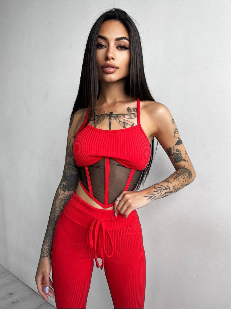 Трикотажный комплект: корсетный топ на косточках + леггинсы Трикотажный комплект: корсетный топ на косточках + леггинсы | PUSHKA SHOP