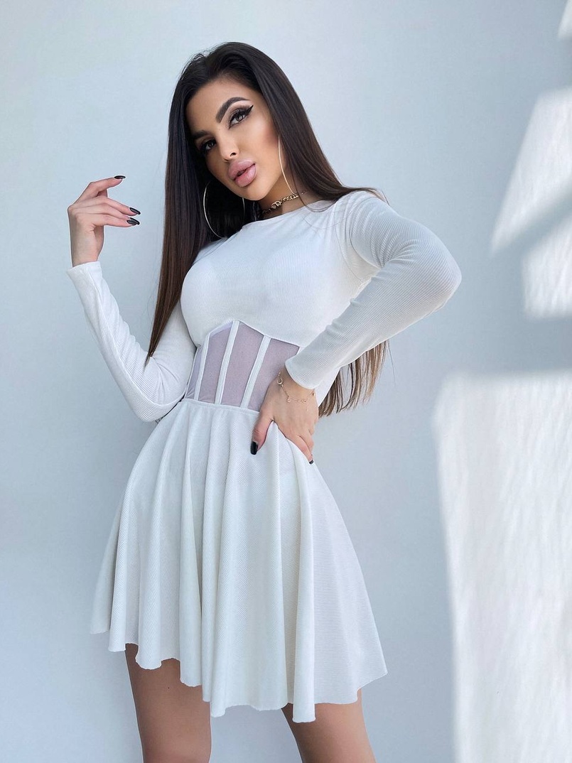 Приталена сукня з корсетною вставкою та спідницею-сонцем | PUSHKA SHOP