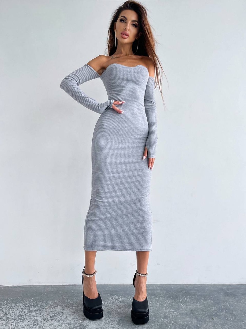 Облягаюча сукня міді з чашками з ефектом push up Облягаюча сукня міді з чашками з ефектом push up | PUSHKA SHOP