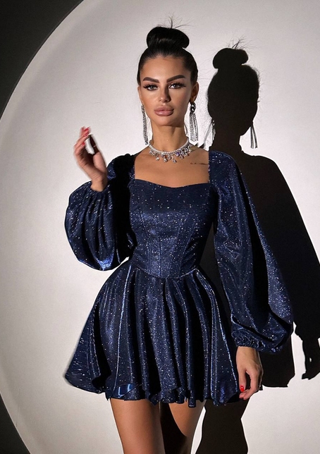 Сяюча корсетна сукня з пишною подвійною спідницею та об‘ємними рукавами | PUSHKA SHOP