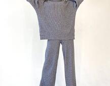 Вязанный костюм с расклешенными штанинами Вязанный костюм с расклешенными штанинами | PUSHKA SHOP