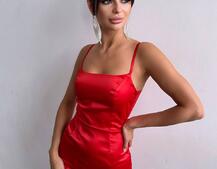 Атласна сукня декорована бахромою зі страз Атласна сукня декорована бахромою зі страз | PUSHKA SHOP