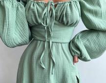 Муслінова сукня -міді з розрізом на ніжці Муслінова сукня -міді з розрізом на ніжці | PUSHKA SHOP