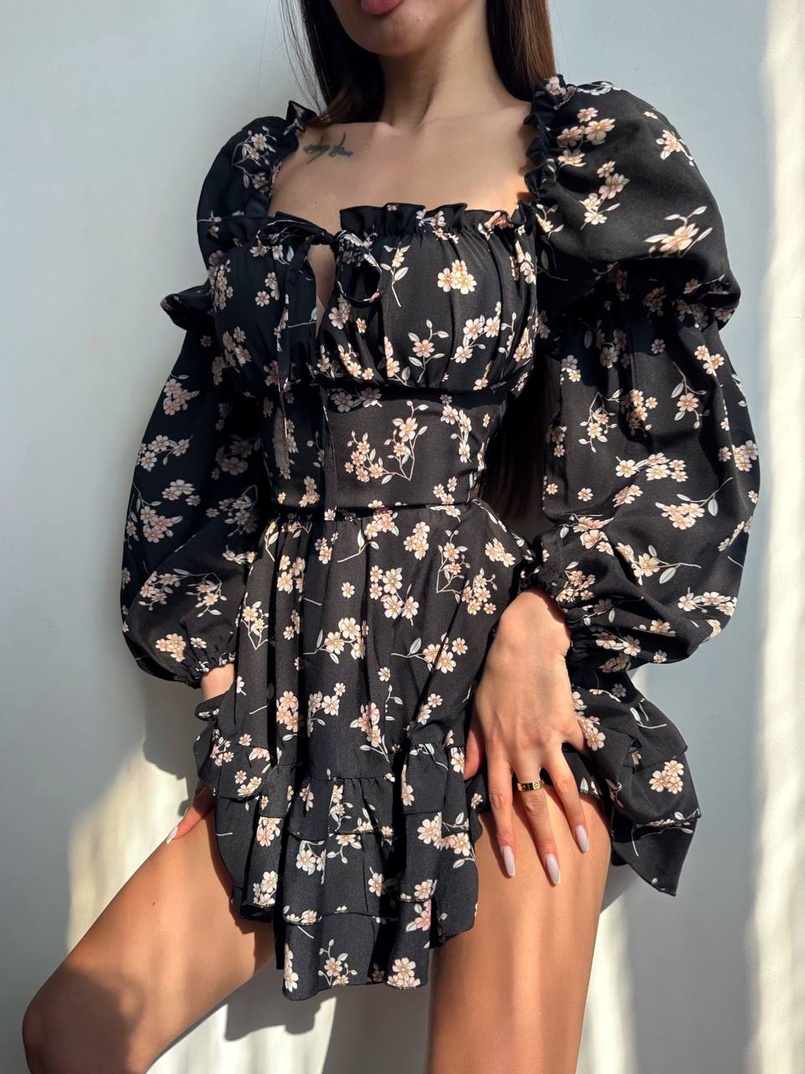 Квіткова сукня з воланами та шнуровкою по спинці | PUSHKA SHOP