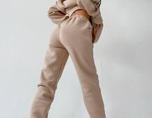 Тёплый комплект: худи + спортивные штаны Тёплый комплект: худи + спортивные штаны | PUSHKA SHOP