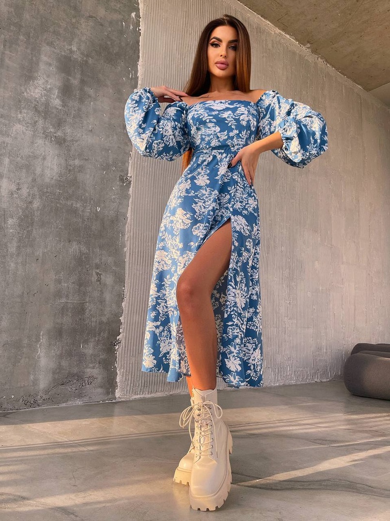 Улюблена сукня-міді зі шнурівкою на спинці та розрізом на ніжці | PUSHKA SHOP