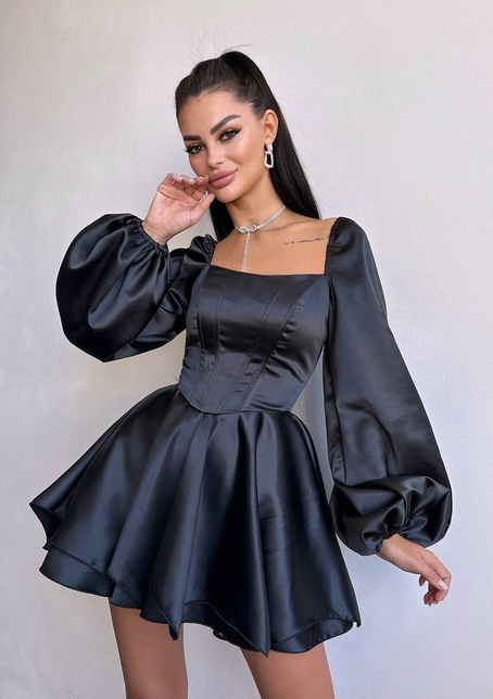 Атласна корсетна сукня з пишною подвійною спідницею та об‘ємними рукавами | PUSHKA SHOP