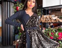 Платье с пайетками и запахом на груди Платье с пайетками и запахом на груди | PUSHKA SHOP