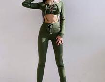 Трикотажный комплект: топ со шнуровкой + леггинсы  Трикотажный комплект: топ со шнуровкой + леггинсы  | PUSHKA SHOP