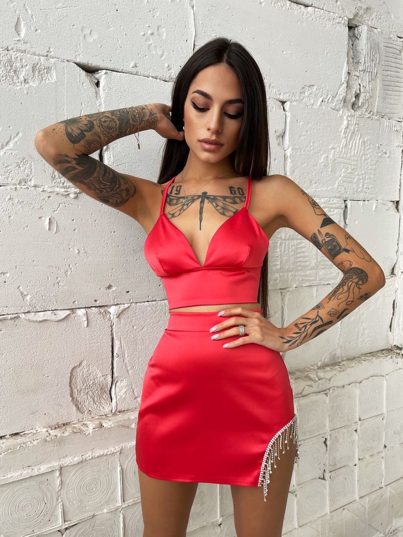 Комплект: топ + юбка, декорированная бахромой из страз  Комплект: топ + юбка, декорированная бахромой из страз  | PUSHKA SHOP