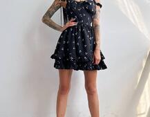 Платье с корсетным верхом и оборками на юбочке Платье с корсетным верхом и оборками на юбочке | PUSHKA SHOP