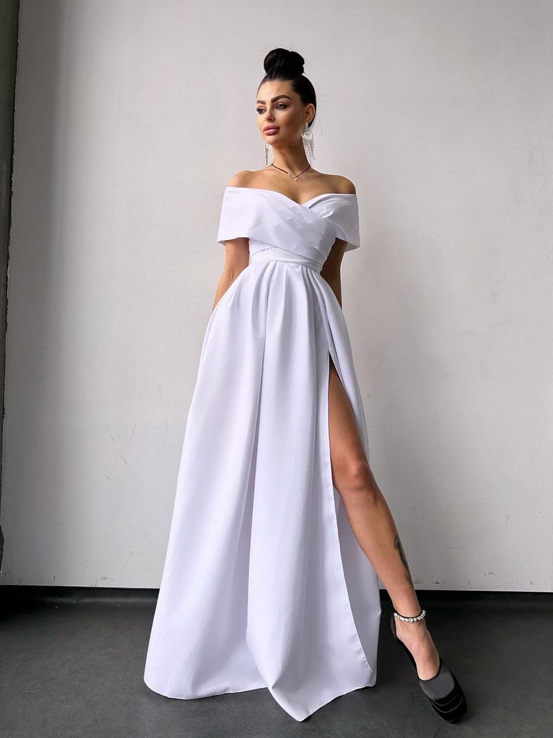 Сукня максі  з відкритими плечима та розрізом на спідниці | PUSHKA SHOP