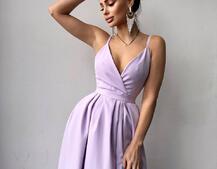 Сукня максі на тонких бретелях з розрізом на спідниці Сукня максі на тонких бретелях з розрізом на спідниці | PUSHKA SHOP