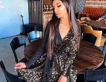 Платье с пайетками и запахом на груди Платье с пайетками и запахом на груди | PUSHKA SHOP