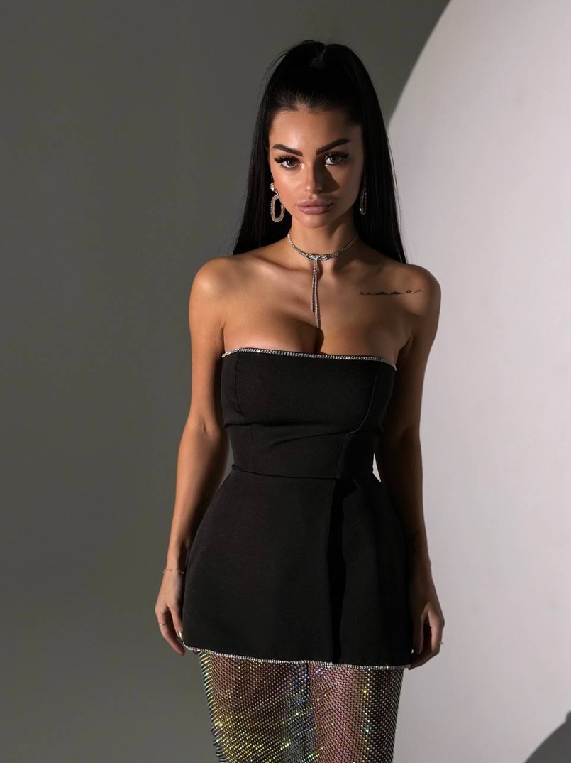 Комплект: сяюча спідниця + топ з баскою, декорований стразами Ручна робота | PUSHKA SHOP