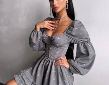 Сукня з квітковим принтом з воланами на ґудзиках  Сукня з квітковим принтом з воланами на ґудзиках  | PUSHKA SHOP