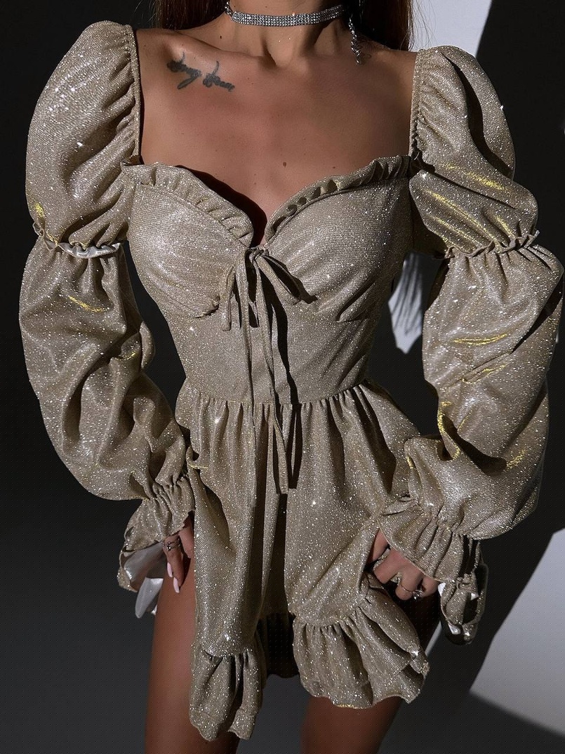 Блискуча сукня з чашечками та пишною спідницею | PUSHKA SHOP