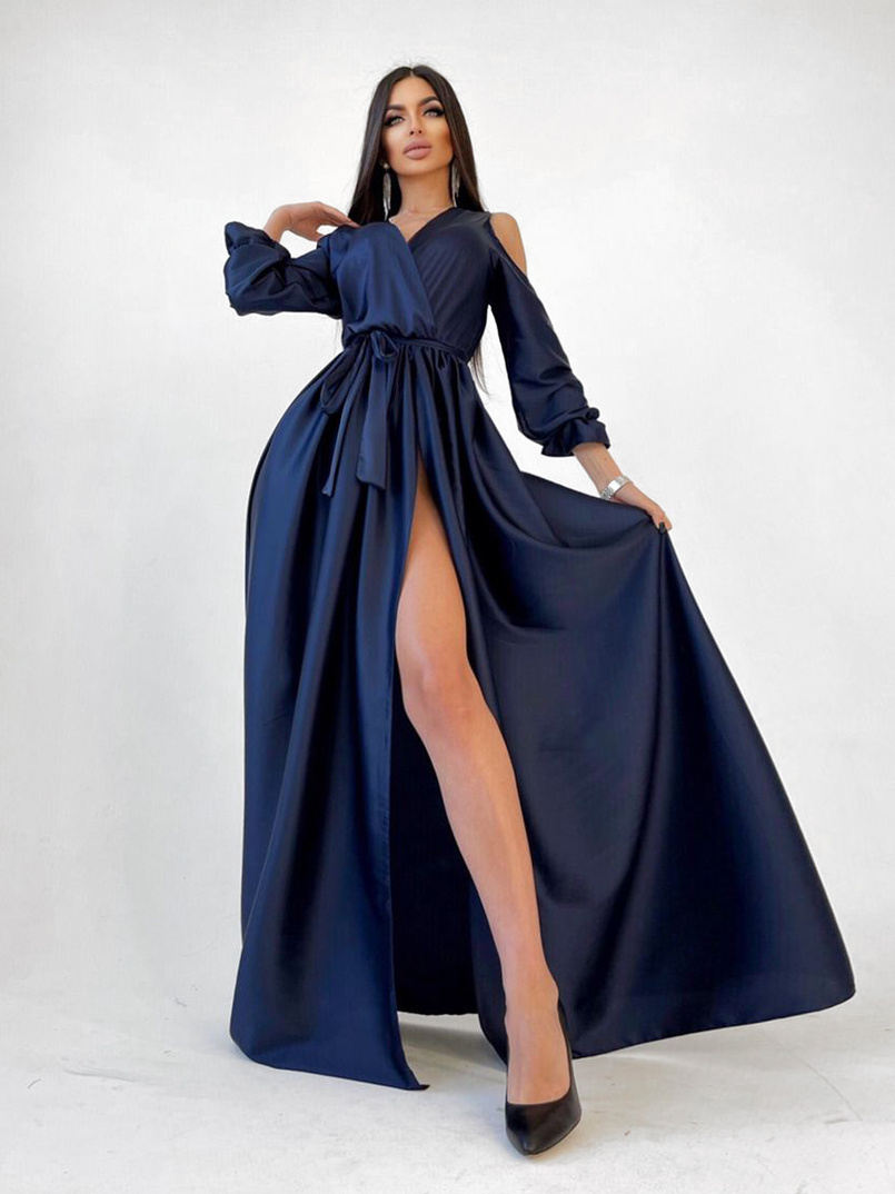 Шелковое платье макси с разрезом  | PUSHKA SHOP