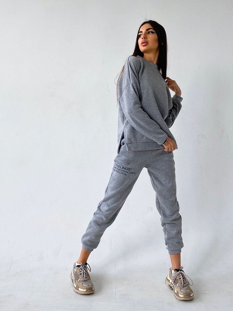 Меланжевый комплект тройка: Свитшот, джоггеры и желетка | PUSHKA SHOP