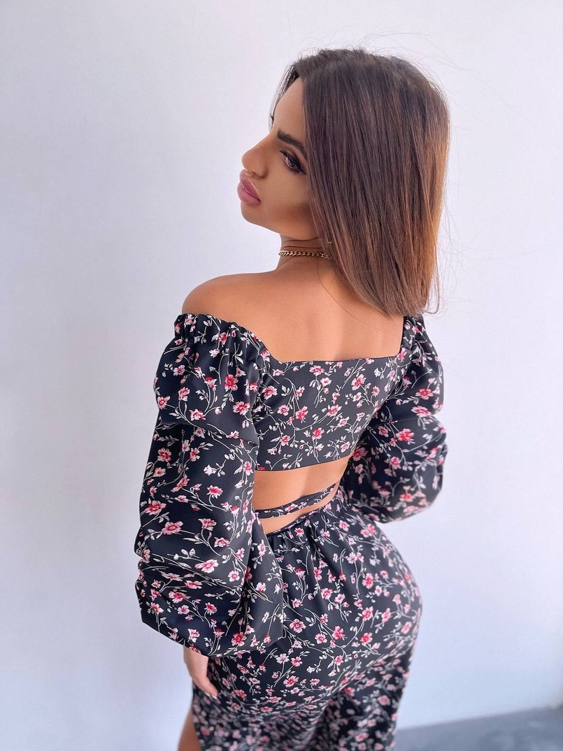 Квітковий комплект: топ із зав'язками на талії + спідниця міді з розрізом | PUSHKA SHOP