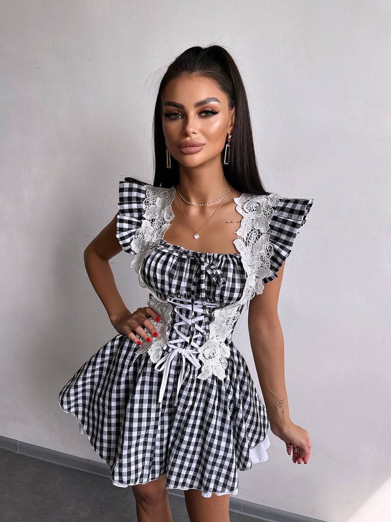 Сукня в клітинку декорована мереживом  | PUSHKA SHOP