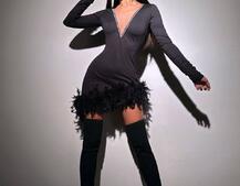 Сукні міні декорована стразами та натуральним пір‘ям | PUSHKA SHOP