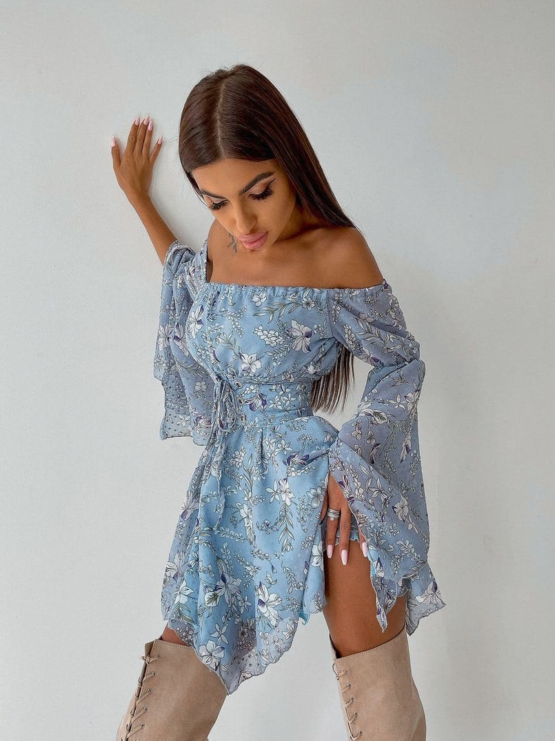 Платье с расклешенными рукавами в комплекте с корсетом  | PUSHKA SHOP