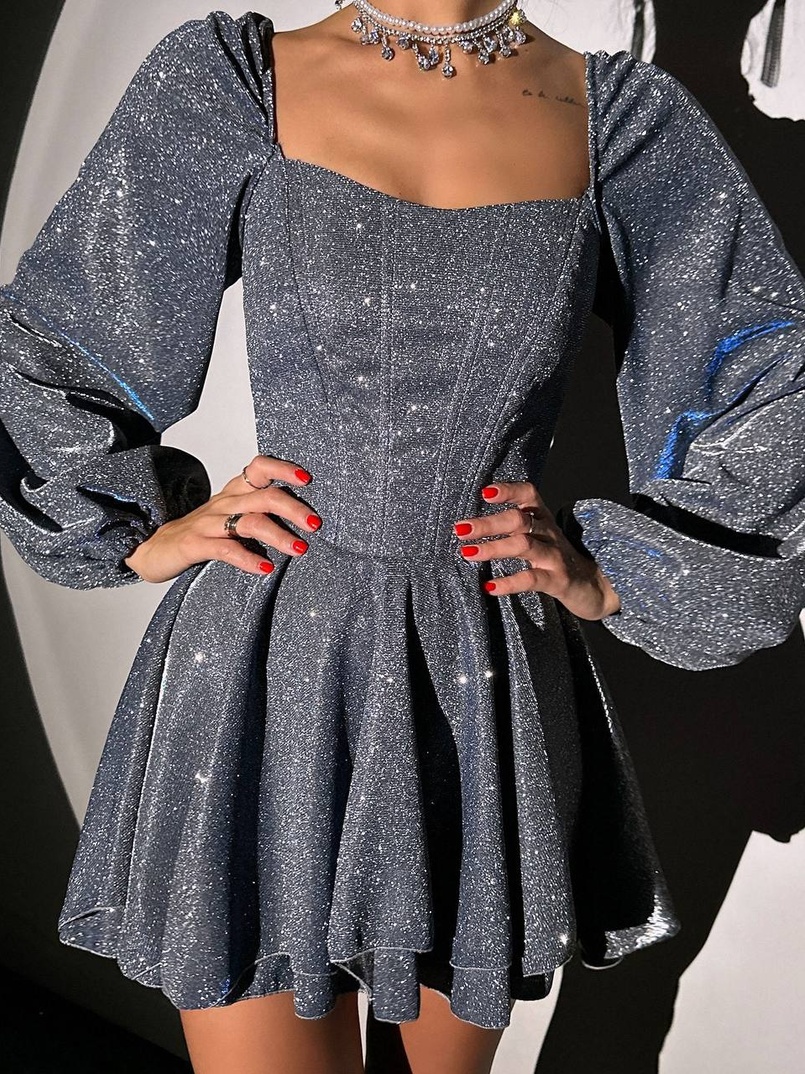 Сяюча корсетна сукня з пишною подвійною спідницею та об‘ємними рукавами Сяюча корсетна сукня з пишною подвійною спідницею та об‘ємними рукавами | PUSHKA SHOP