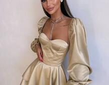 Атласна корсетна сукня бюстьє з пишною подвійною спідницею та об‘ємними рукавами Атласна корсетна сукня бюстьє з пишною подвійною спідницею та об‘ємними рукавами | PUSHKA SHOP