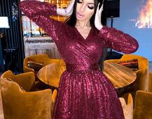 Платье в пайетки с широким поясом и завязками на талии | PUSHKA SHOP