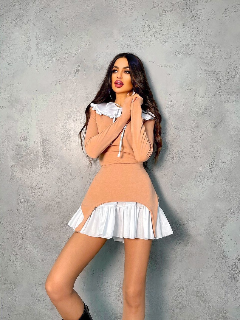 Трикотажное платье со съемным воротничком и подъюбником Трикотажное платье со съемным воротничком и подъюбником | PUSHKA SHOP