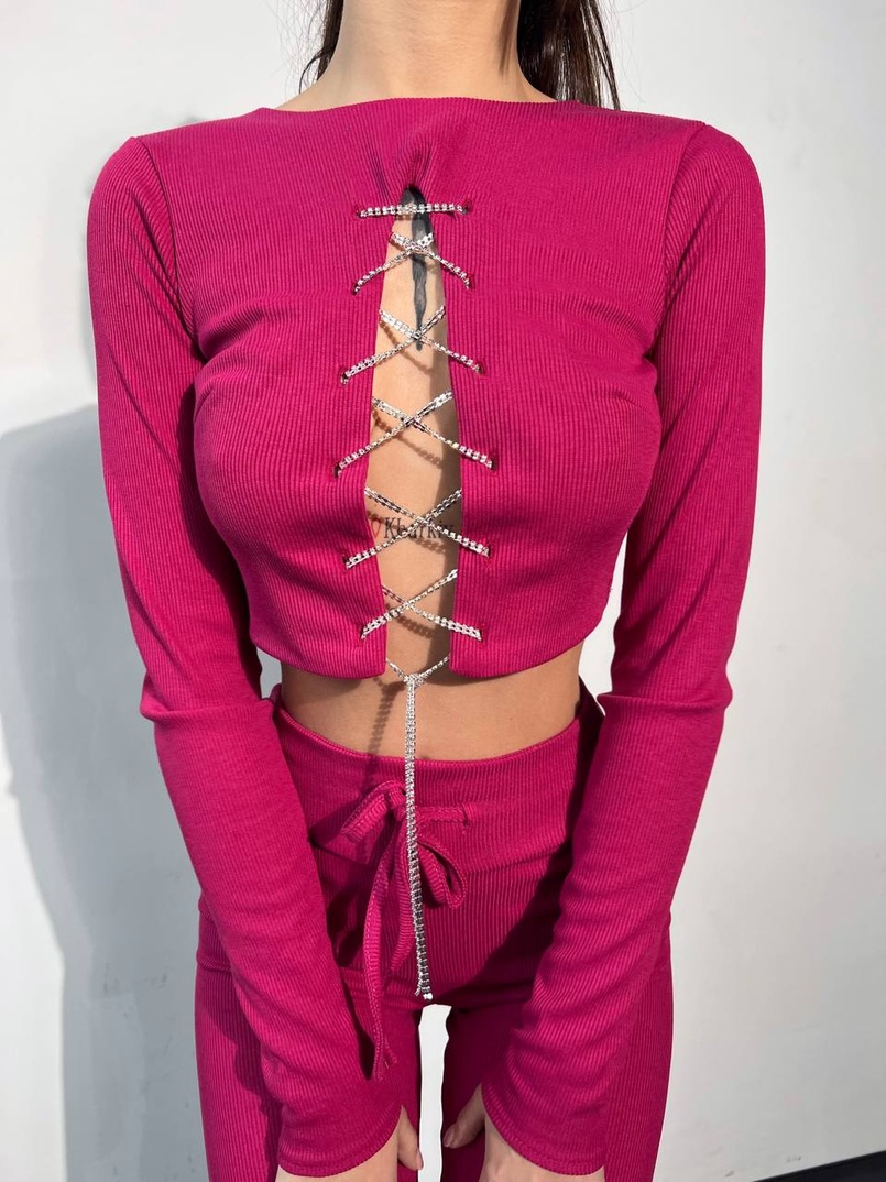 Костюм: легінси та топ з шнурівкою зі страз Костюм: легінси та топ з шнурівкою зі страз | PUSHKA SHOP