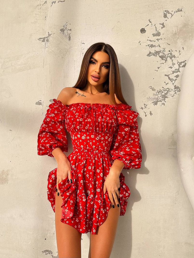 Сукня з воланами та шнурівкою по спинці Сукня з воланами та шнурівкою по спинці | PUSHKA SHOP