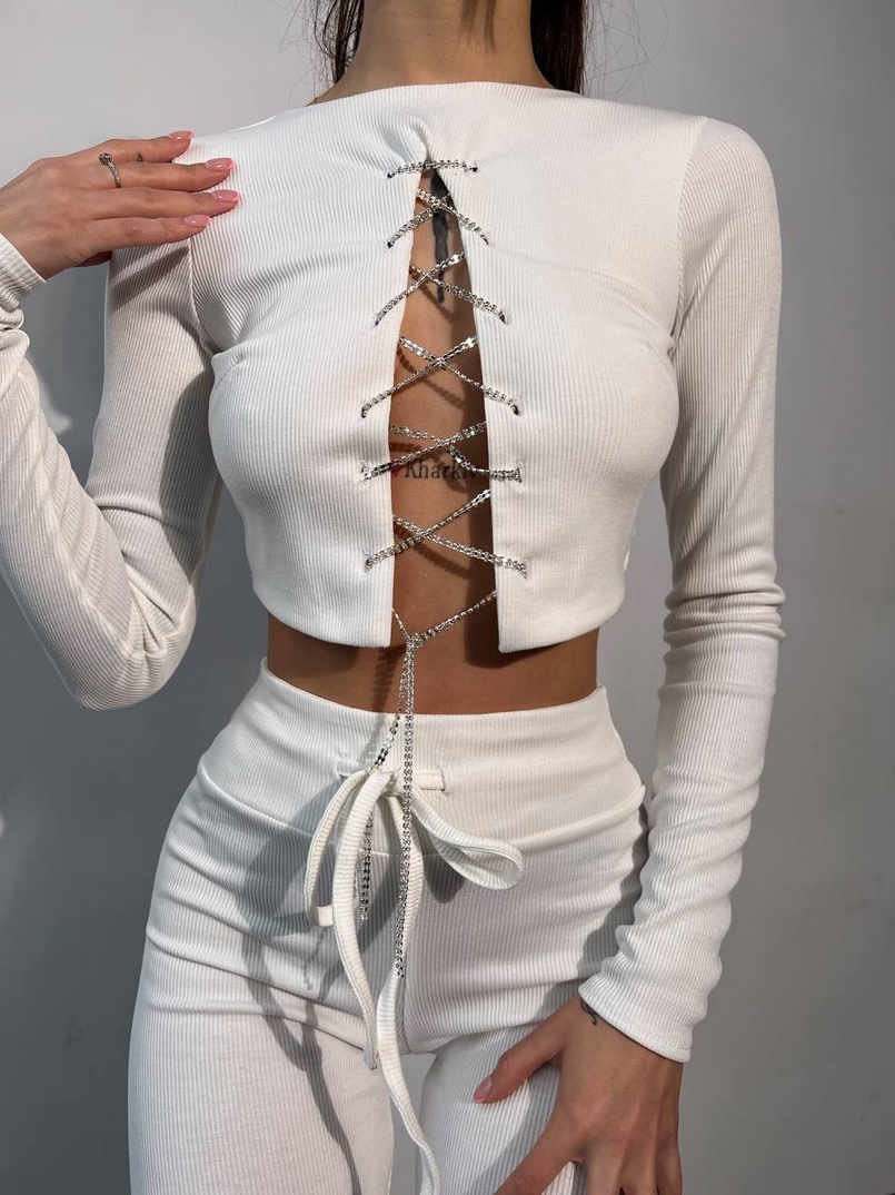 Костюм: легінси та топ з шнурівкою зі страз Костюм: легінси та топ з шнурівкою зі страз | PUSHKA SHOP