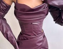 Комплект з еко шкіри: корсет з чашечками+ спідниця міні Комплект з еко шкіри: корсет з чашечками+ спідниця міні | PUSHKA SHOP