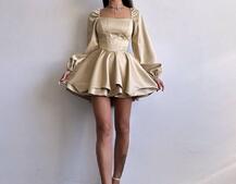 Атласна корсетна сукня з пишною подвійною спідницею та об‘ємними рукавами | PUSHKA SHOP