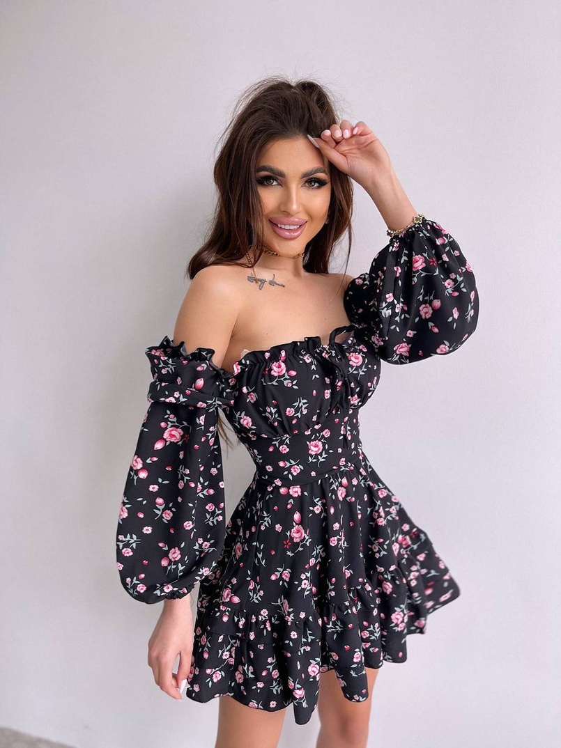 Квіткова сукня з воланами та шнуровкою по спинці Квіткова сукня з воланами та шнуровкою по спинці | PUSHKA SHOP