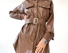 Кожаное платье-рубашка на кнопках с широким поясом Кожаное платье-рубашка на кнопках с широким поясом | PUSHKA SHOP