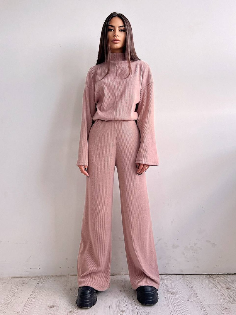 Повсякденний костюм із теплого трикотажу-рубчика | PUSHKA SHOP