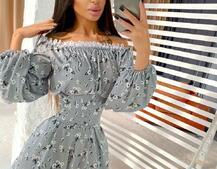 Шелковое платье,декорированное кружевом, в комплекте с корсетом Шелковое платье,декорированное кружевом, в комплекте с корсетом | PUSHKA SHOP