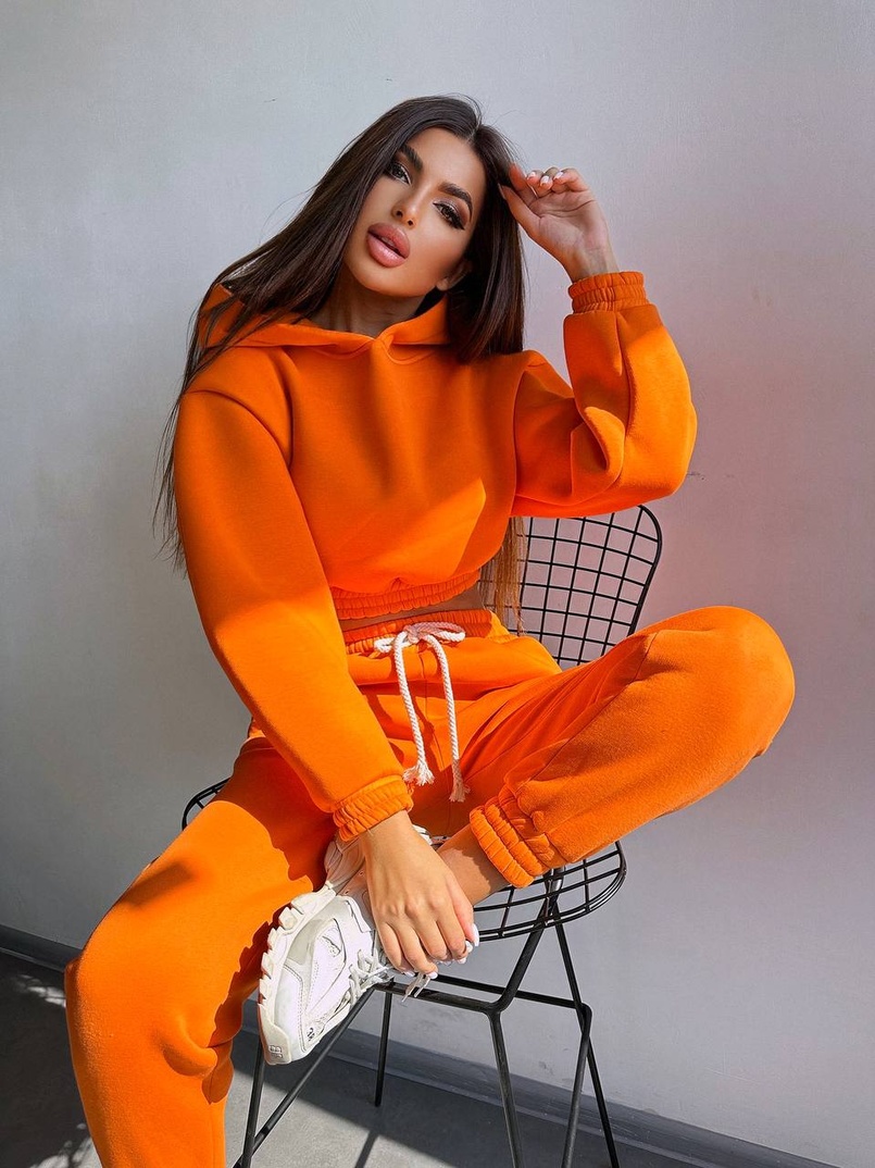 Базовий костюм на флісі з об'ємними капюшоном Базовий костюм на флісі з об'ємними капюшоном | PUSHKA SHOP