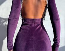 Оксамитова сукня з відкритою спинкою, декорована бахромою зі страз Оксамитова сукня з відкритою спинкою, декорована бахромою зі страз | PUSHKA SHOP